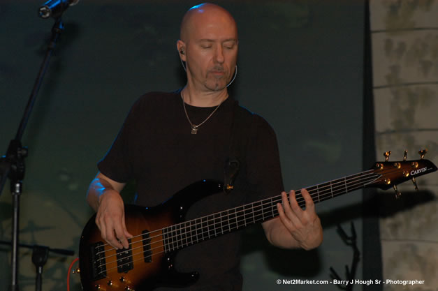 Christopher Cross @ The Aqueduct on Rose Hall - Friday, January 26, 2007 - 10th Anniversary - Air Jamaica Jazz & Blues Festival 2007 - The Art of Music - Tuesday, January 23 - Saturday, January 27, 2007, The Aqueduct on Rose Hall, Montego Bay, Jamaica - Negril Travel Guide, Negril Jamaica WI - http://www.negriltravelguide.com - info@negriltravelguide.com...!