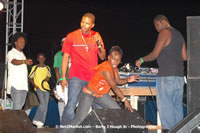 DSC_1036.jpg (64,406 bytes)