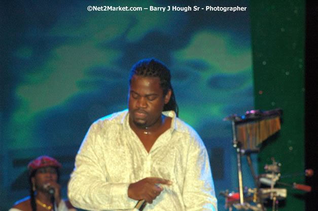 Bonafide- Red Stripe Reggae Sumfest 2007 - Zenith - Saturday, July 21, 2007 - Catherine Hall, Montego Bay, St James, Jamaica W.I. - Negril Travel Guide, Negril Jamaica WI - http://www.negriltravelguide.com - info@negriltravelguide.com...!