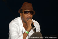 DSC_5546.jpg (30,195 bytes)