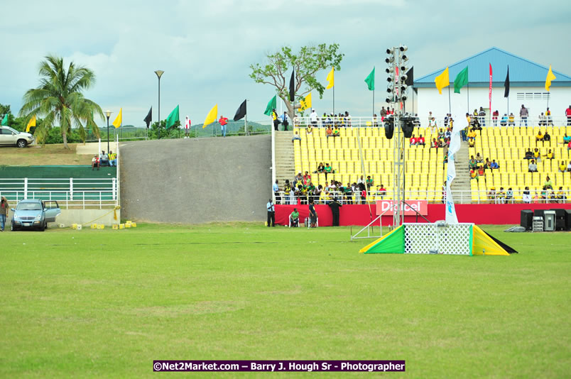 Jamaica's Athletes Celebration - Western Olympics Sports Gala & Trelawny Homecoming - Wednesday, October 8, 2008 - Photographs by Net2Market.com - Barry J. Hough Sr. Photojournalist/Photograper - Photographs taken with a Nikon D300 - Negril Travel Guide, Negril Jamaica WI - http://www.negriltravelguide.com - info@negriltravelguide.com...!